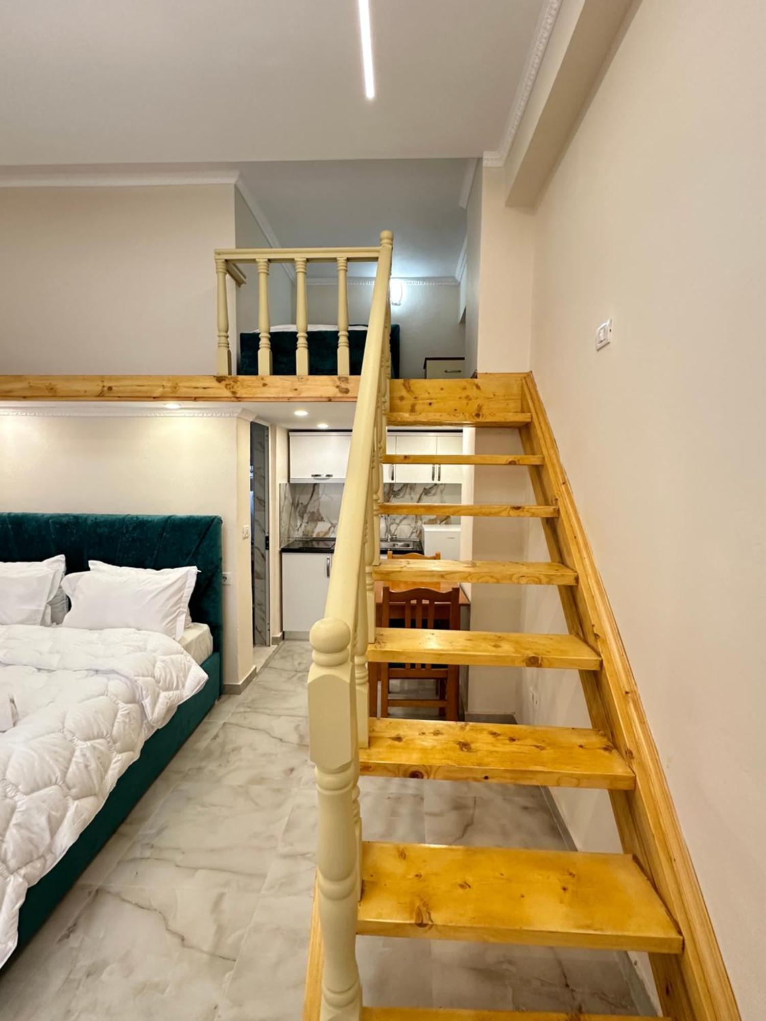 Troy Aparthotel Durrës Eksteriør billede