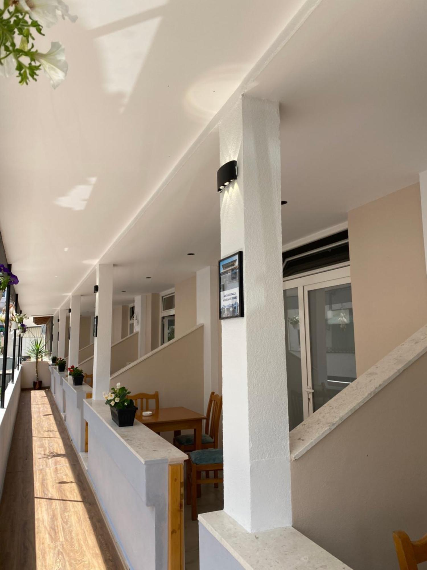 Troy Aparthotel Durrës Eksteriør billede